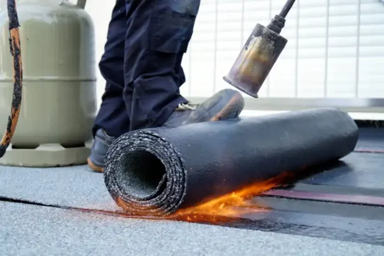 Vos travaux d’étanchéité de toiture avec LEBAILLIF Couverture